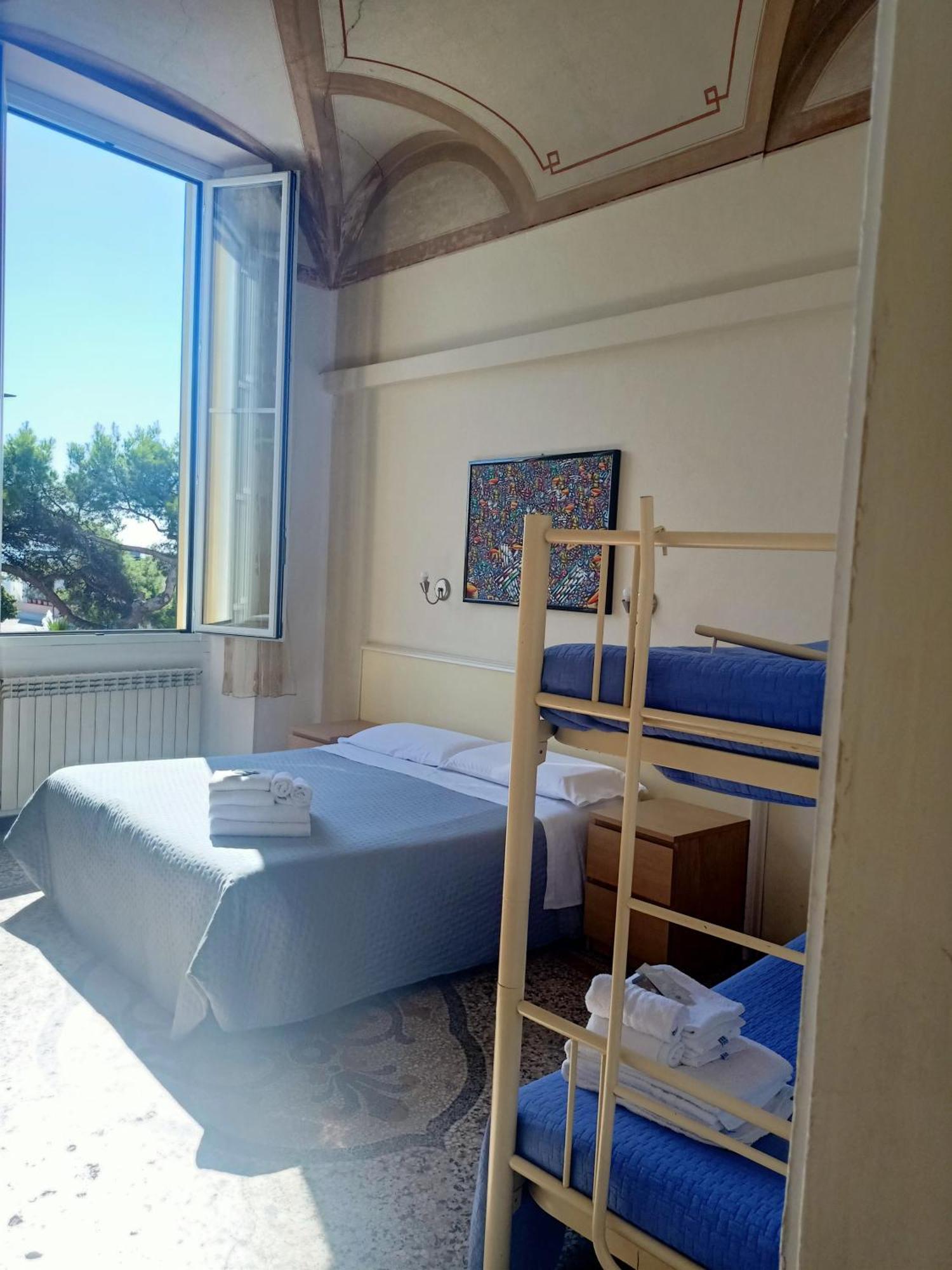 Hotel Serena Arenzano Esterno foto