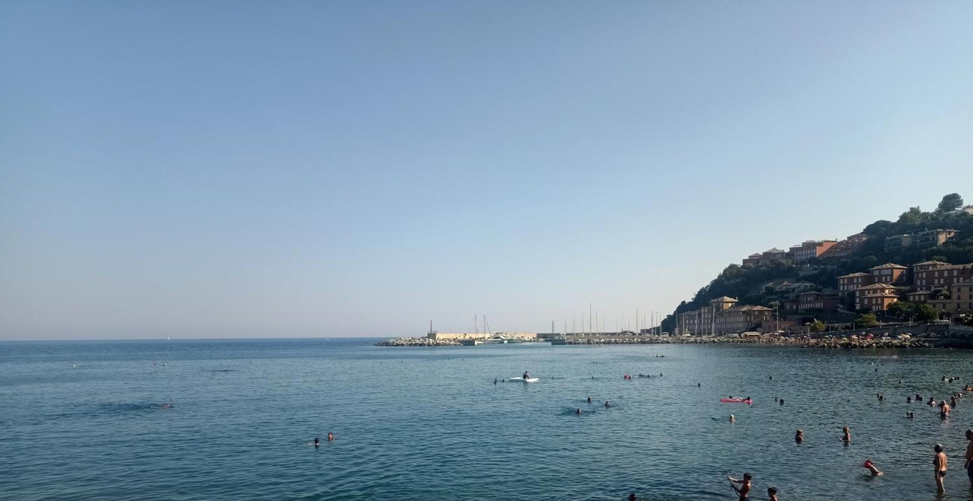 Hotel Serena Arenzano Esterno foto