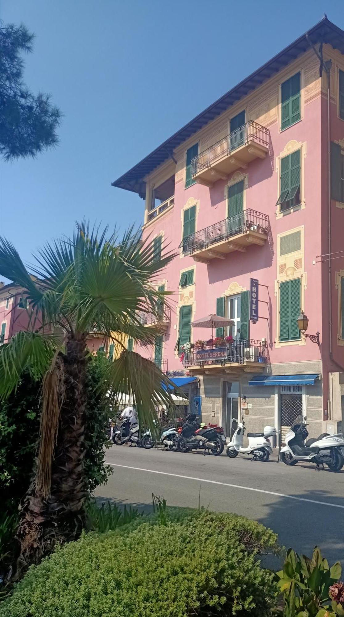 Hotel Serena Arenzano Esterno foto
