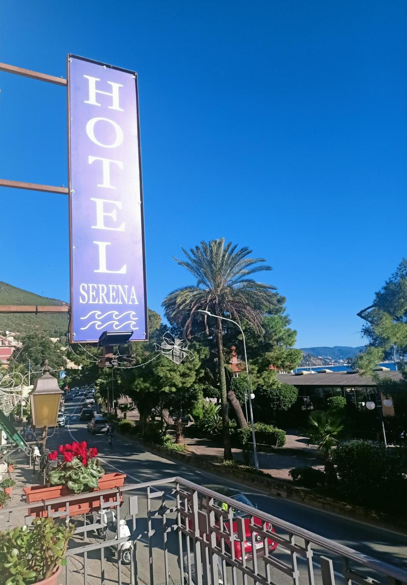 Hotel Serena Arenzano Esterno foto